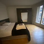 Petit Coin De Paradis Paris 16